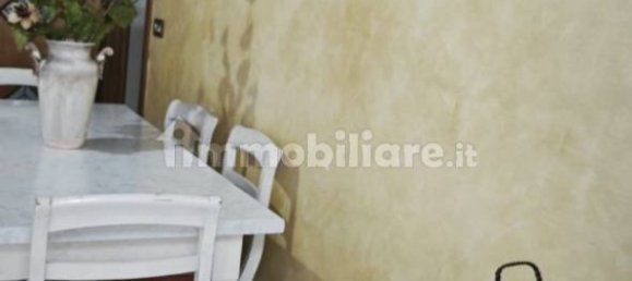 Apartamento de 3 dormitorios en Benevento, Italy No. 344564 8