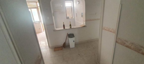 Квартира с 3 комнатами в Багерия, Италия № 125182 12