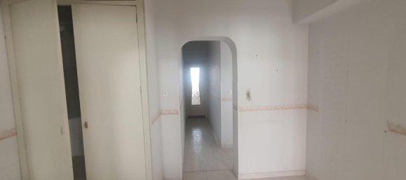 Квартира с 3 комнатами в Багерия, Италия № 125182 19