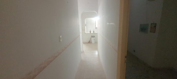 Квартира с 3 комнатами в Багерия, Италия № 125182 15