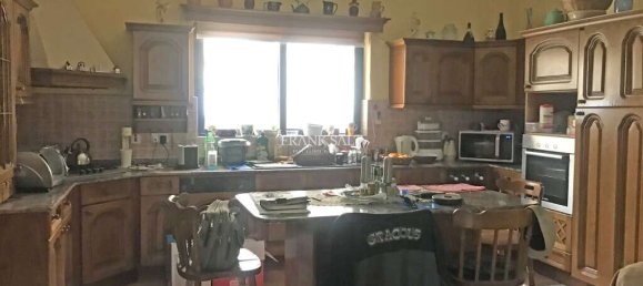 Бунгало с 3 спальнями в Нашшар, Мальта № 11003 11