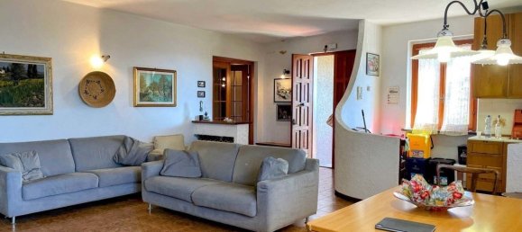 3 غرف نوم منزل في Pomarance, Italy رقم 139934 5