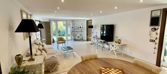 8 bedrooms Villa in Marbella, Spain No. 117820 22