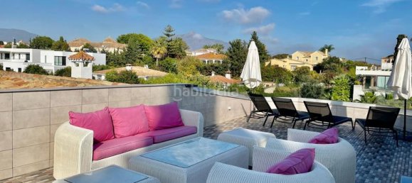 8 bedrooms Villa in Marbella, Spain No. 117820 38