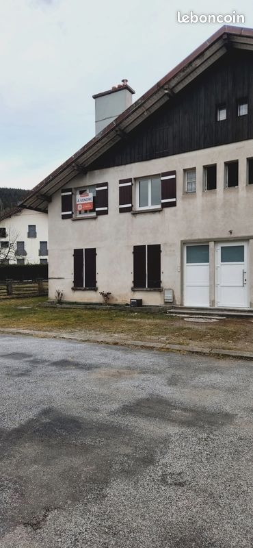 Dúplex de 4 dormitorios en Gerardmer, France No. 240418