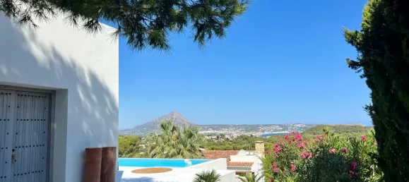 Villa de 4 dormitorios en Alicante, Spain No. 70806 10