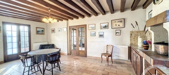 5 bedrooms House in Romorantin-Lanthenay, France No. 80886 5