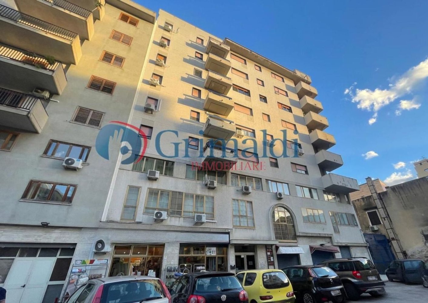 Bureau à Palermo, Italy 60m² No. 45557