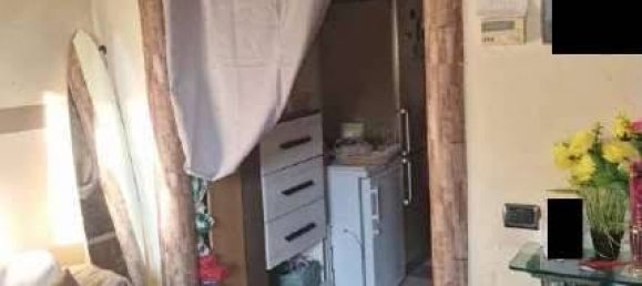 2 Schlafzimmer Wohnung in Busto Arsizio, Italy, Nr. 261975 5