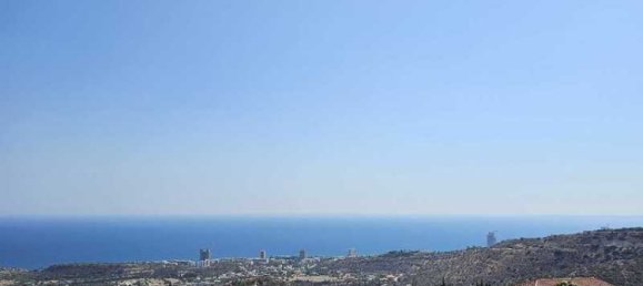 4 chambres Propriété commerciale à Pervolia, Cyprus No. 9103 4