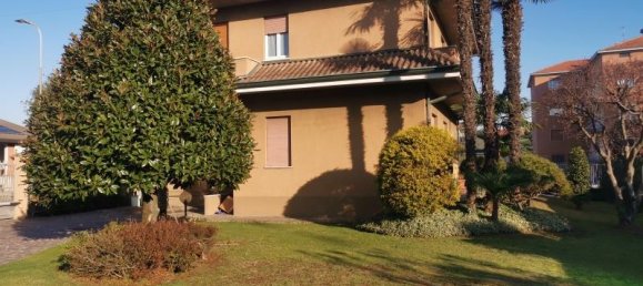 Villa de 6 habitaciónes en Cesano Maderno, Italy No. 237756 20