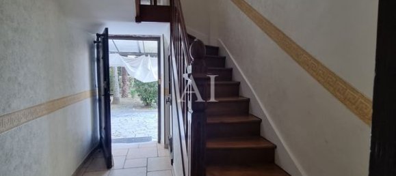 6 bedrooms House in Bourges, France No. 87002 3