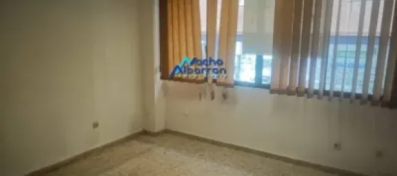 Офис 110м² в Бадахос, Испания № 156050 17