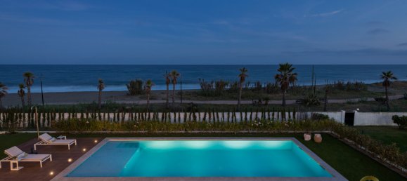 Villa de 5 dormitorios en Marbella, Spain No. 10007 8