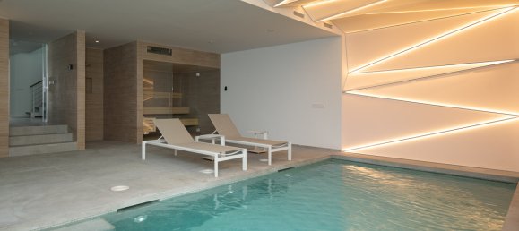 Villa de 5 dormitorios en Marbella, Spain No. 10007 7