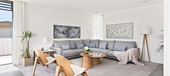 Villa de 5 dormitorios en Marbella, Spain No. 10007 2