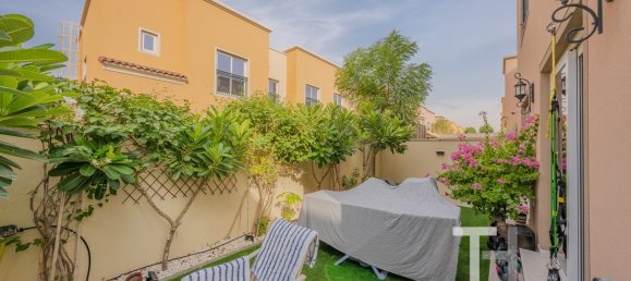 4 bedrooms Townhouse in Dubai Land, UAE No. 33272 16