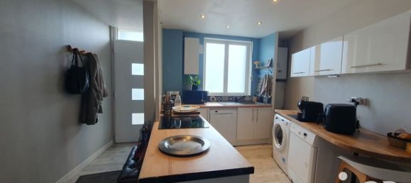 Дом с 3 спальнями в Амьен, Франция № 301981 3