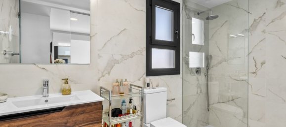 3 bedrooms Apartment in Alicante, Spain No. 176289 19