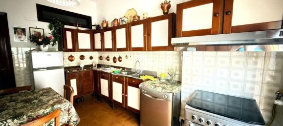 3 bedrooms Apartment in Florence, Italy No. 362761 10