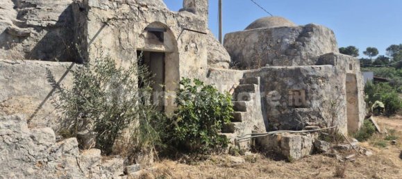 2 bedrooms House in Ostuni, Italy No. 289577 9