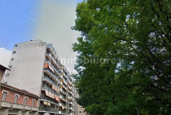 Квартира с 2 спальнями в Турин, Италия № 360588