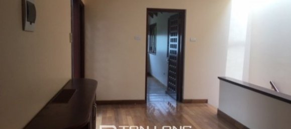 4 bedrooms Villa in Tay Ho, Vietnam No. 3200 25