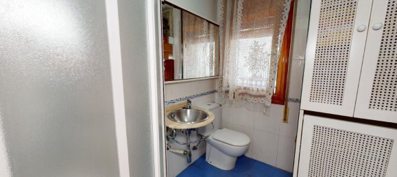 4 bedrooms House in Zaragoza, Spain No. 65167 34