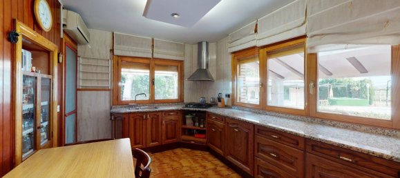 4 bedrooms House in Zaragoza, Spain No. 65167 17