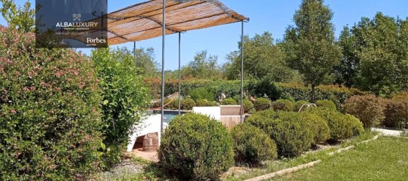 5 bedrooms Villa in Aulla, Italy No. 739 6