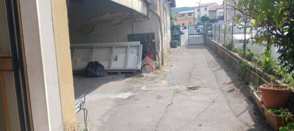 4 bedrooms House in Avezzano, Italy No. 346934 25