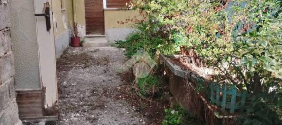 4 bedrooms House in Avezzano, Italy No. 346934 7