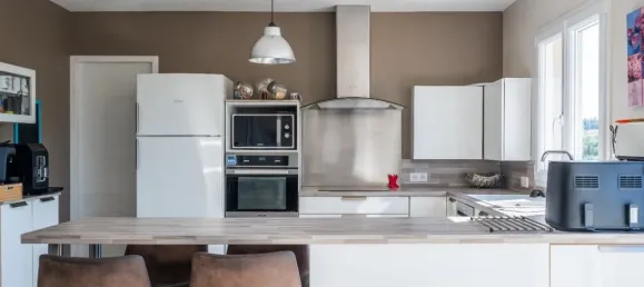 Villa T4 em Uzes, France N.º 350000 10