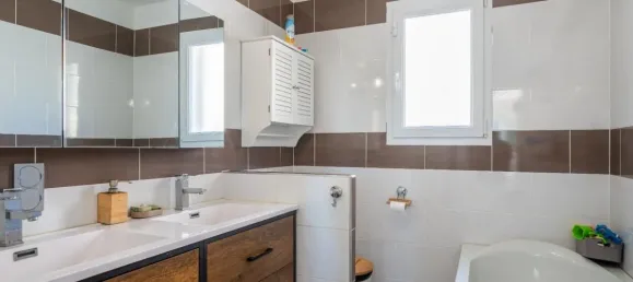 Villa T4 em Uzes, France N.º 350000 8