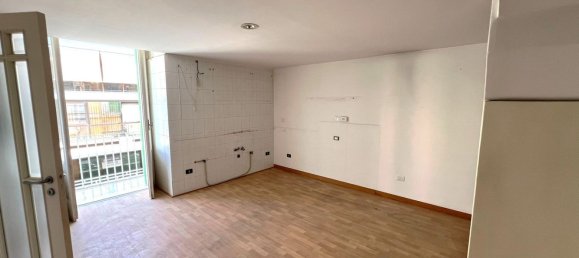 2 bedrooms Apartment in Molfetta, Italy No. 376017 4