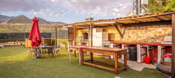 8 bedrooms Finca in Granadilla de Abona, Spain No. 3519 5