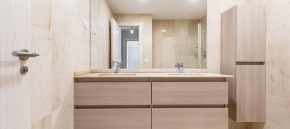 4 bedrooms Apartment in Fuengirola, Spain No. 183276 8