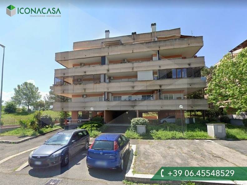 2 rooms Apartment in Rome, Italy No. 34051