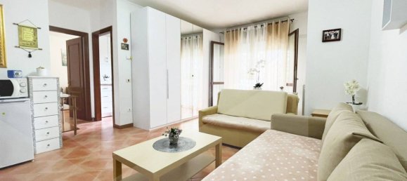 2 rooms Apartment in Rome, Italy No. 34051 5