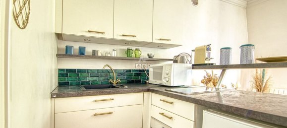 1 bedroom Apartment in Versailles, France No. 296048 5