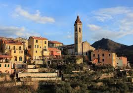 7 rooms House in Castiglione Chiavarese, Italy No. 165577