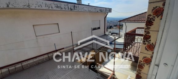 Villa T4 em Fânzeres, Portugal N.º 56856 4