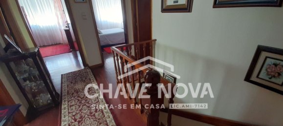 Villa T4 em Fânzeres, Portugal N.º 56856 5