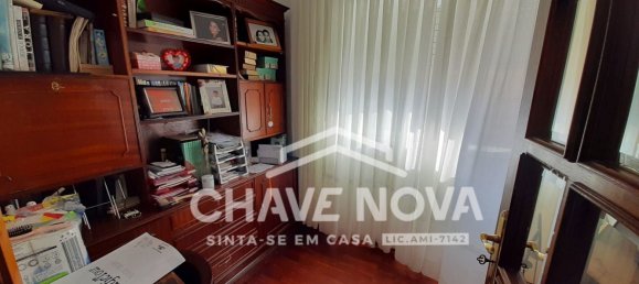 Villa T4 em Fânzeres, Portugal N.º 56856 3