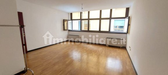 5 rooms Office in Vicenza, Italy No. 68643 7
