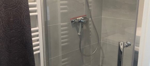 5 bedrooms Villa in Divonne-les-Bains, France No. 196634 6