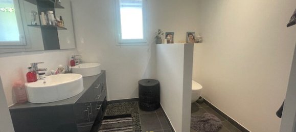 5 bedrooms Villa in Divonne-les-Bains, France No. 196634 8