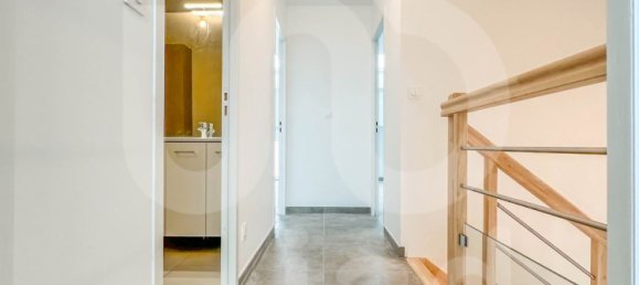 Casa de 3 dormitorios en Clairoix, France No. 78855 8