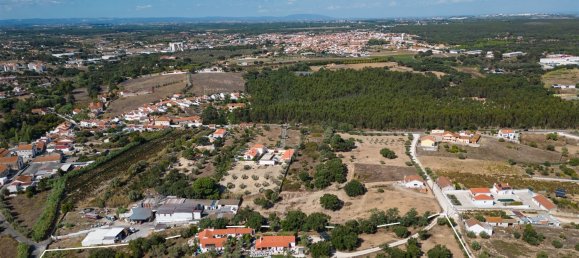 8 bedrooms Land in Cartaxo, Portugal No. 140272 3