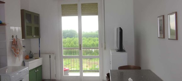 2-Zimmer Wohnung in Sannazzaro de' Burgondi, Italy, Nr. 11578 5